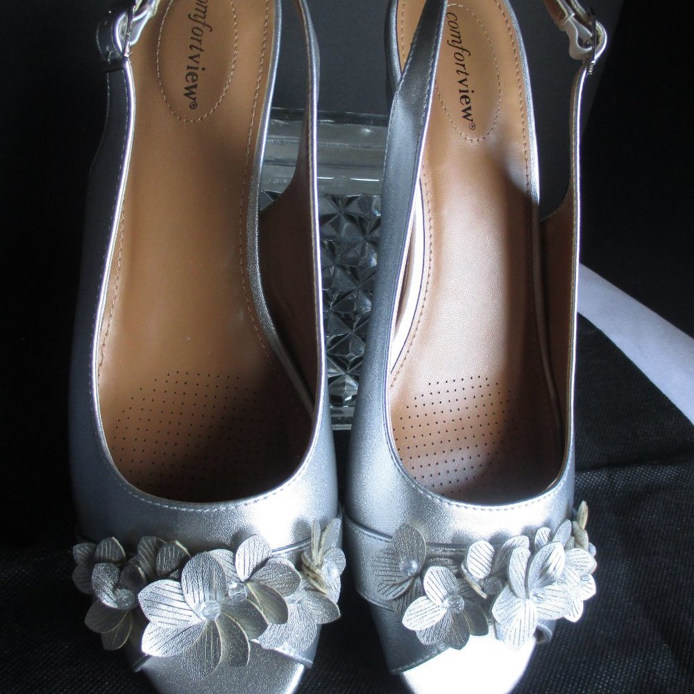 Comfortview Womens Dressy Slingback Shoe/13WW/Silver/New